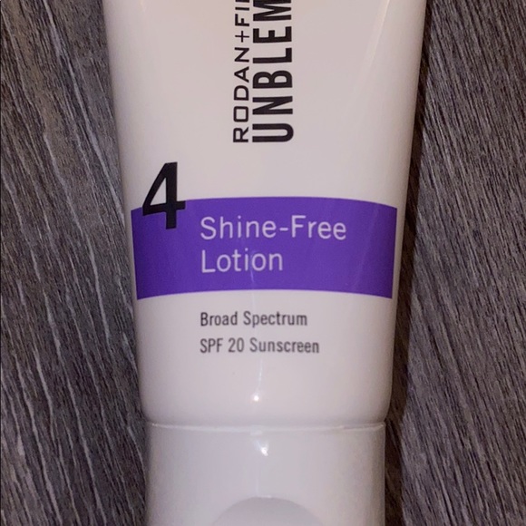 Rodan+Fields UNBLEMISH Shine-Free Lotion